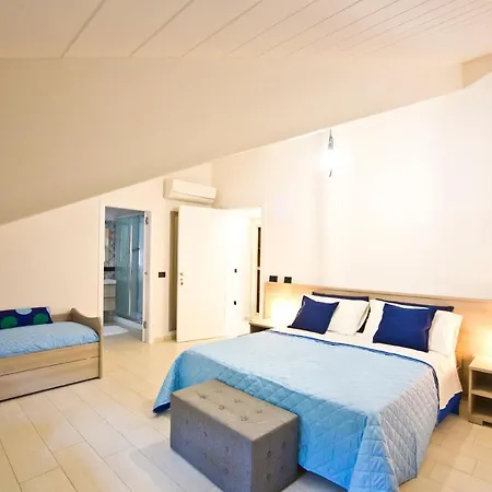 Borgo12 3* Pimonte